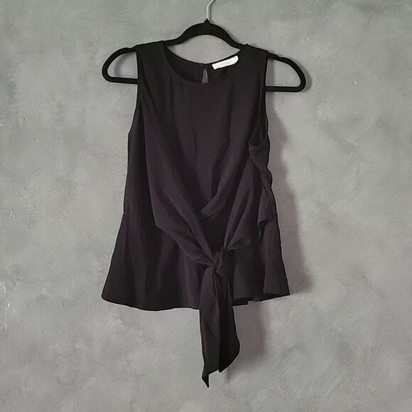 Tie front peplum top Lush - Picture 1 of 3